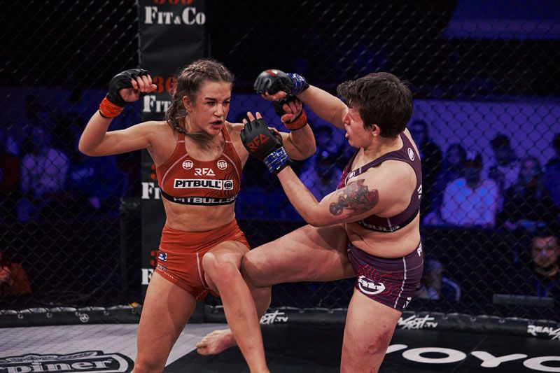 I přes vítězný souboj na galavečeru RFA 9 hodnotí svůj výkon Veronika Babe Zajícová negativně. Proč? I přes vítězný souboj na galavečeru RFA 9 hodnotí svůj výkon Veronika Babe Zajícová negativně. Proč?